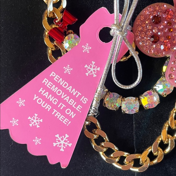 Betsey Johnson Gold Tone and detachable Pink Gingerbread ornament Necklace - Picture 7 of 7